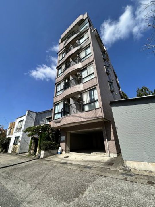 ル・ロジュマンの外観