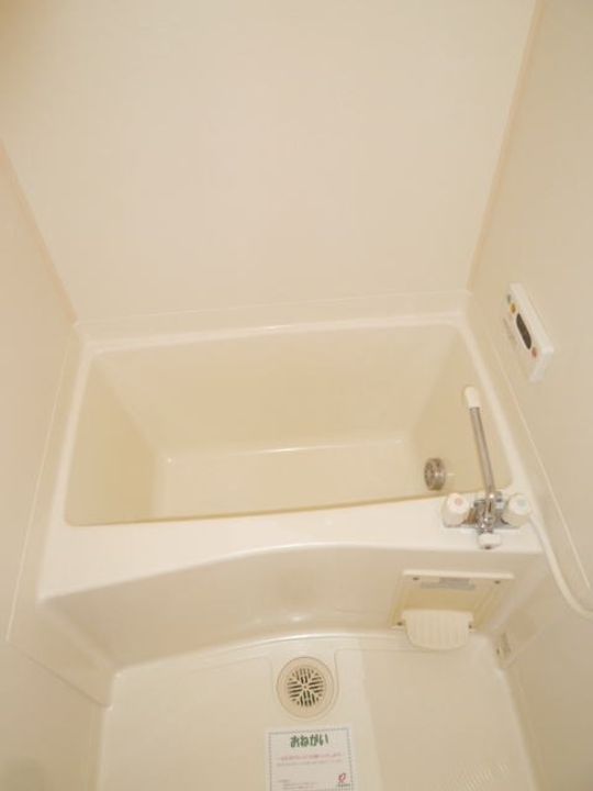 サンフラワーB203の風呂