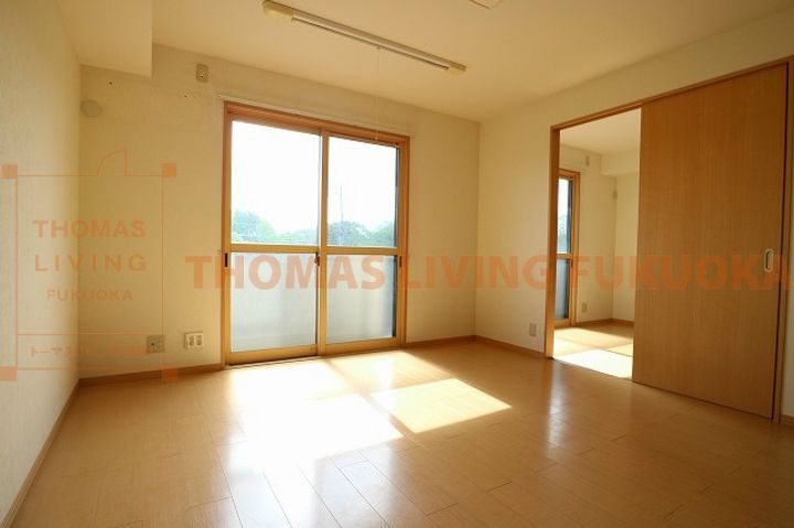 ヴェルドミール大山の居間