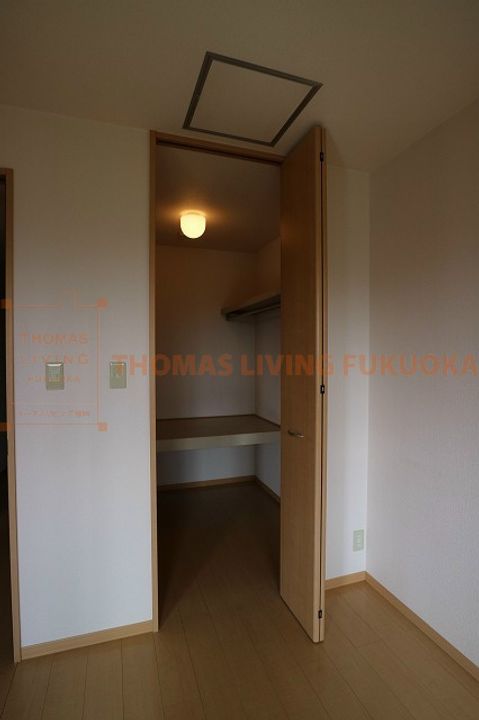 セイシェル大山B203の内装