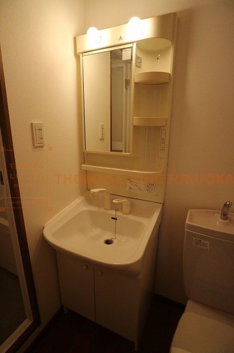 E.POPULAR804の内装