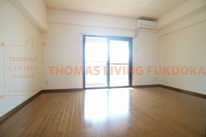 E.POPULAR804の居間