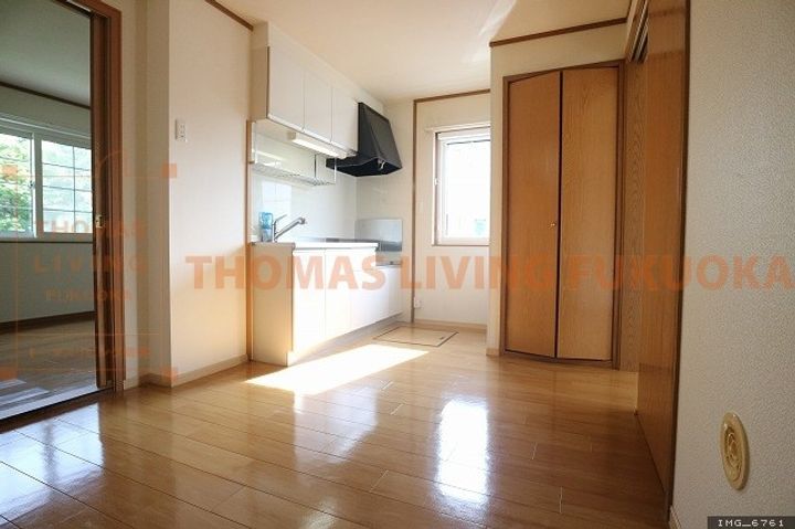 サンベールコガC103の居間