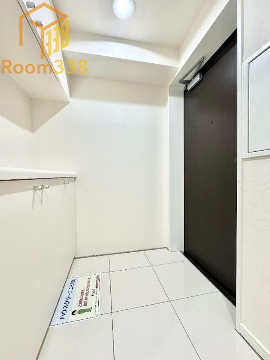 東京都新宿区若松町(マンション)の賃貸物件の玄関