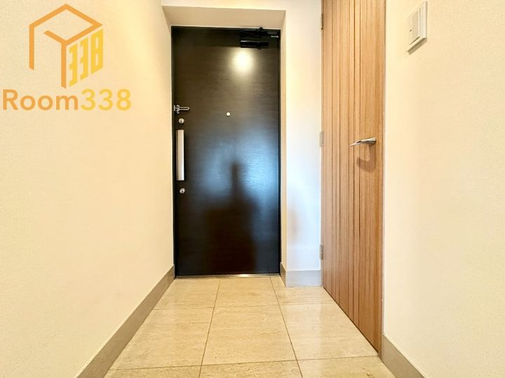 東京都中野区東中野5丁目(マンション)の賃貸物件の玄関