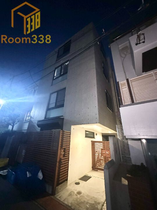 東京都中野区弥生町1丁目の賃貸マンションの外観