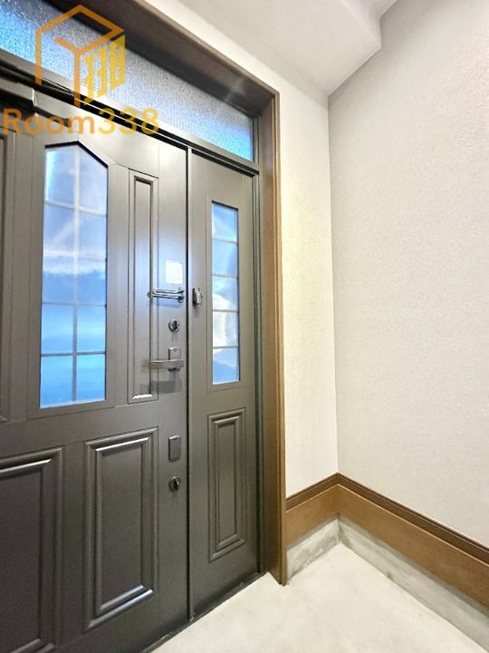 東京都新宿区百人町2丁目(一戸建)の賃貸物件なしの玄関