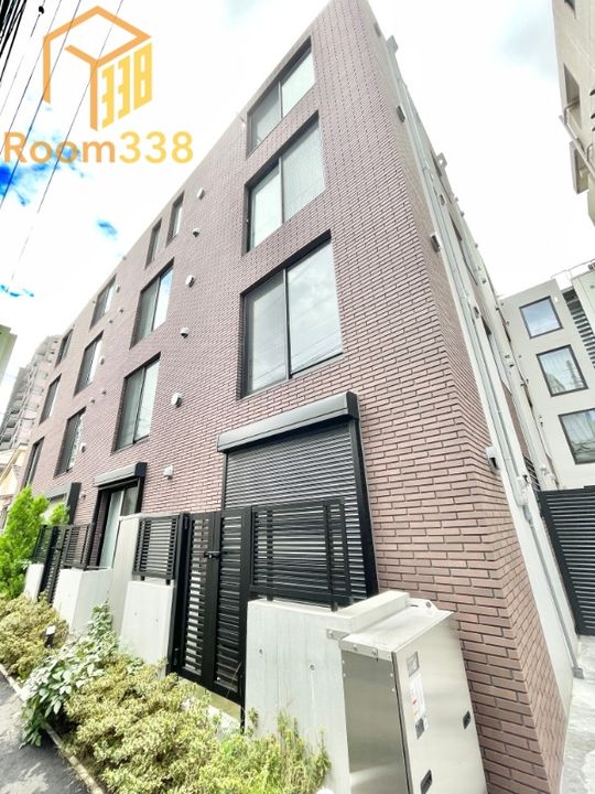 東京都新宿区西新宿8丁目(マンション)の賃貸物件202の外観