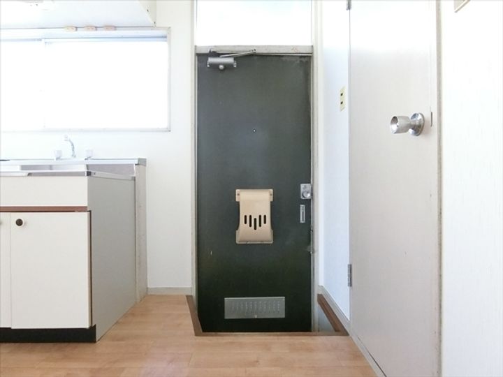 藤嶋コーポBの玄関