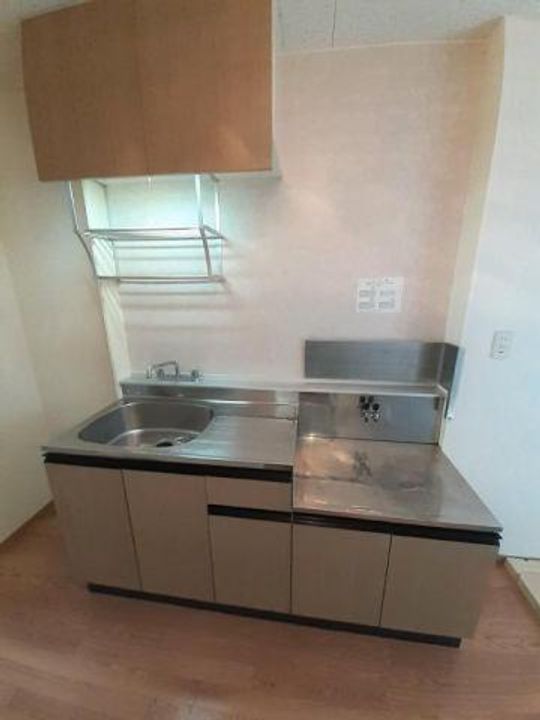 ビーライン菜園場103のキッチン