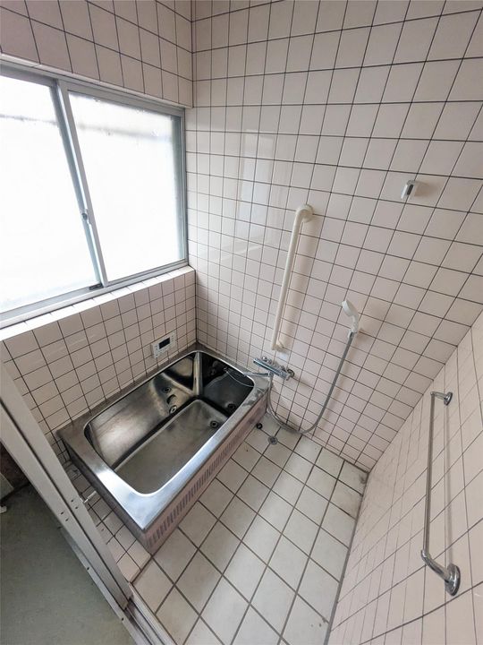 山口県下関市稗田中町(一戸建)の賃貸物件001の風呂