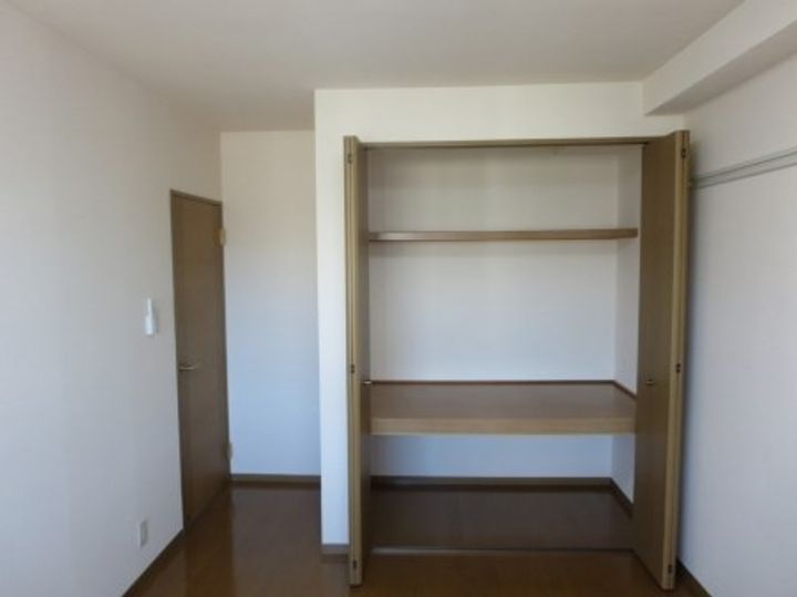 マンションタケイシの内装