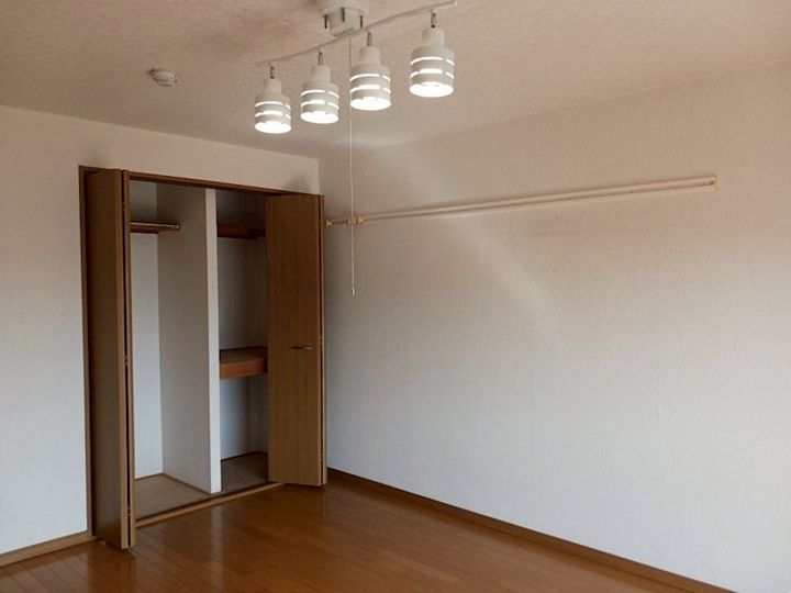 マンションアプリコット305の寝室