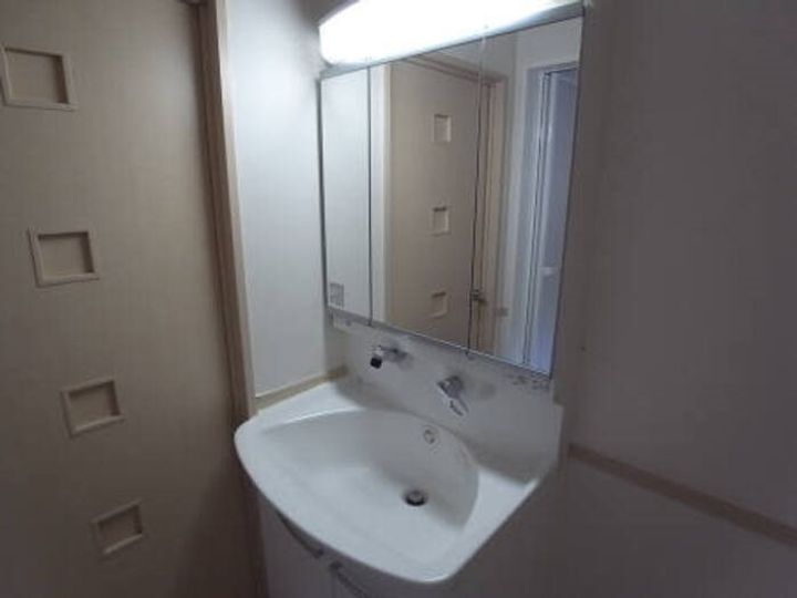 コスモポラリスB102の内装