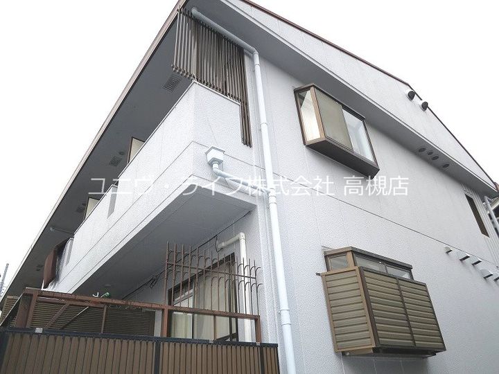 ヴィラサカイの外観