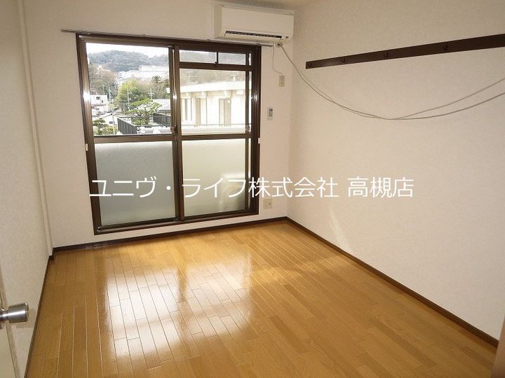 ヴィラサカイの寝室