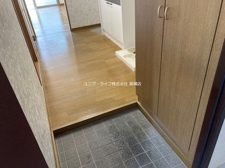 コンフォート茜の玄関