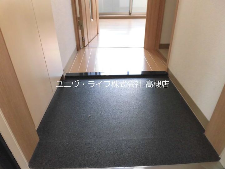 コクリコ富田の玄関