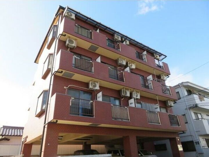 エンジェリ寿の外観