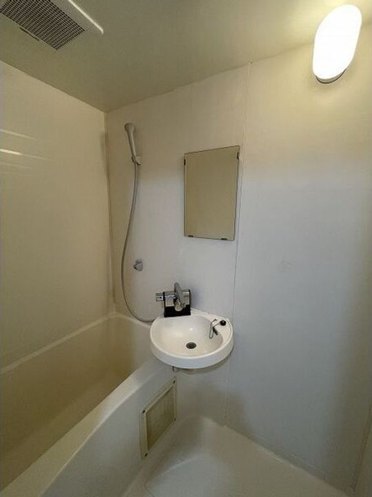 エンジェリ寿の風呂