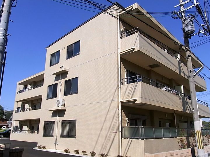 アグレアブルの外観