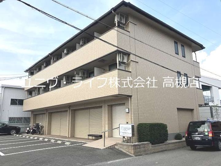 ファミール3号館の外観