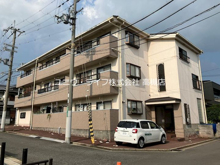 ハイツニシタニの外観