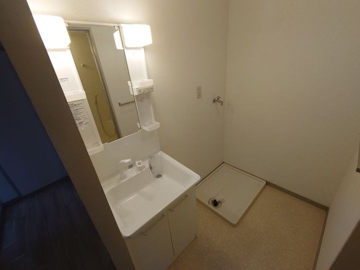 グランディ栄町の内装