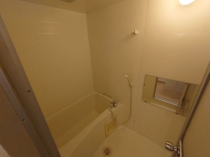 グランディ栄町の風呂