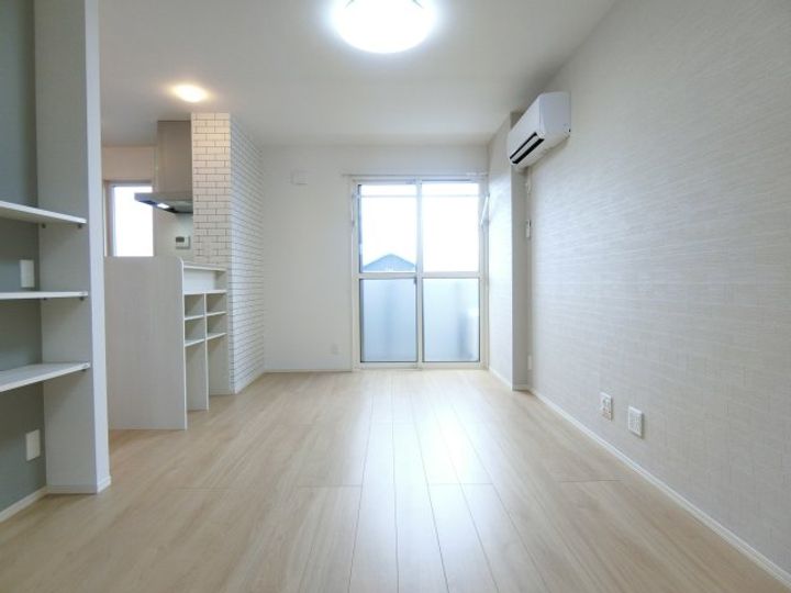 D-roomパーシモンの居間