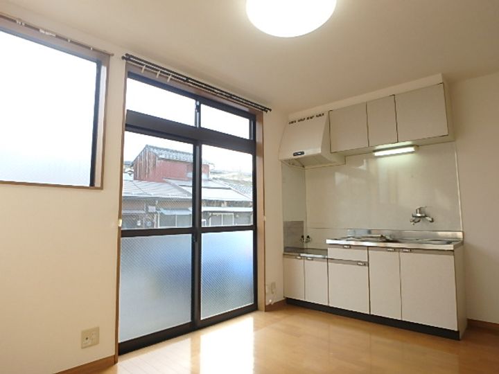 パープルKの居間