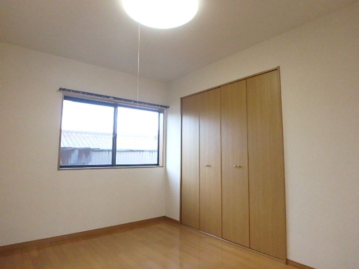 パープルKの内装