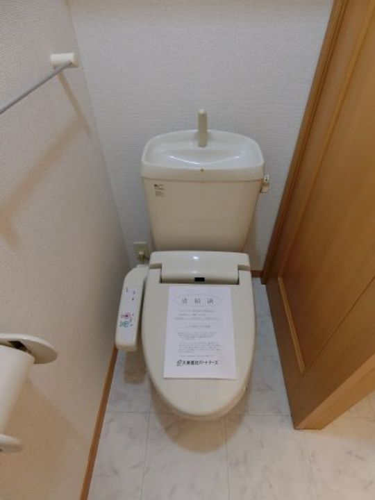 シャルロットのその他画像