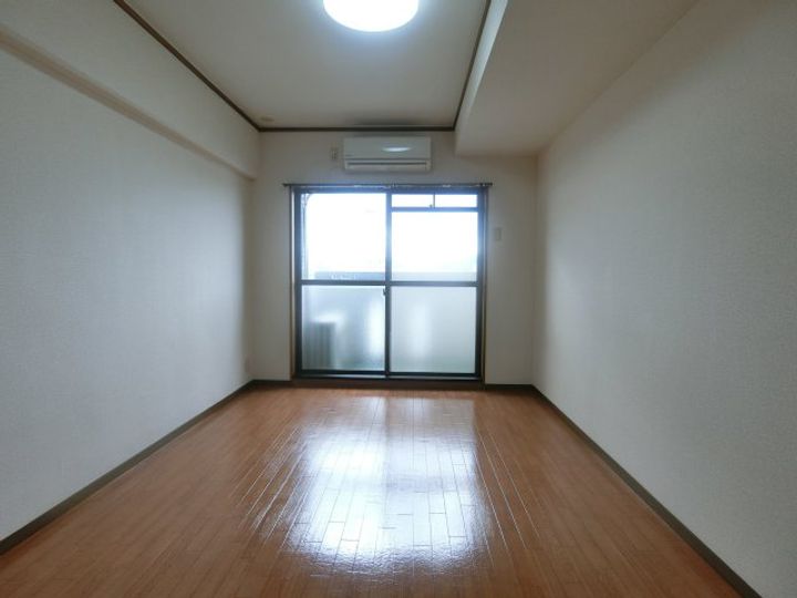 エクセル富士見903の居間
