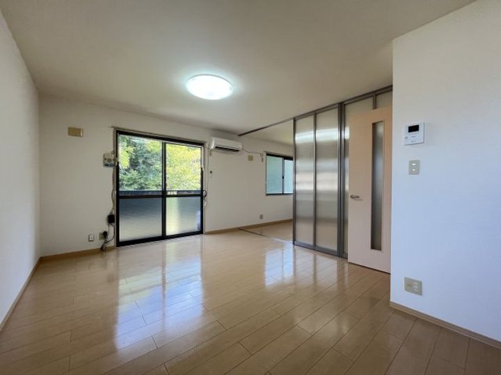 ブルーパージュの居間