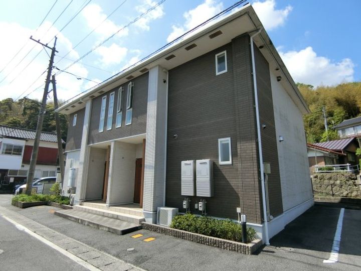アルディエンテ浜垣の外観