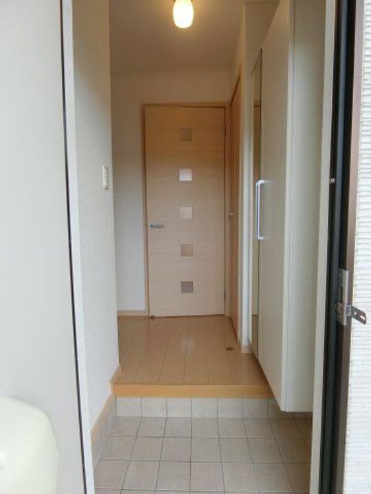 アルディエンテ浜垣の玄関