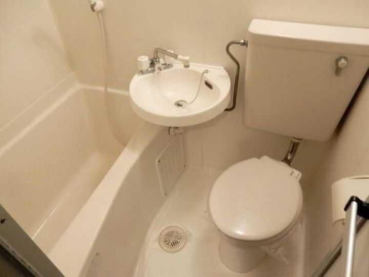 千葉県船橋市三山6丁目(アパート)の賃貸物件205の風呂