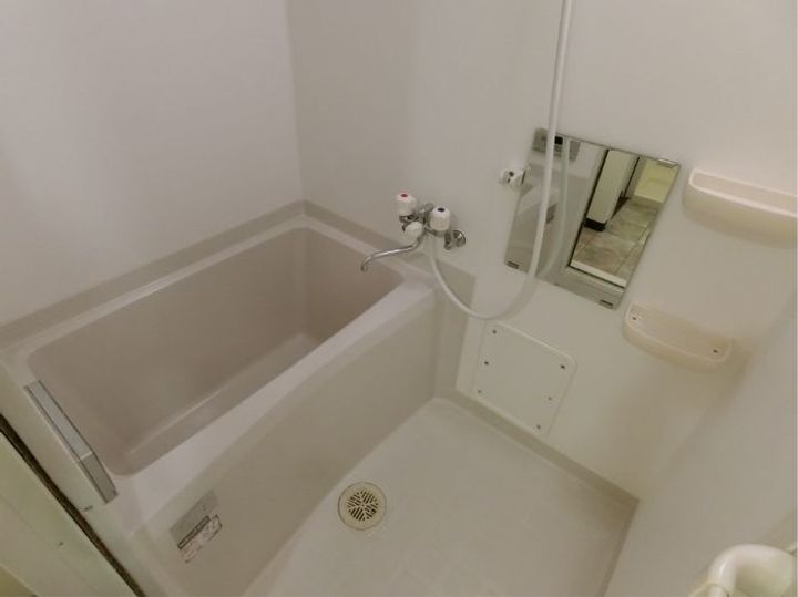 クリオジーテ七条の風呂