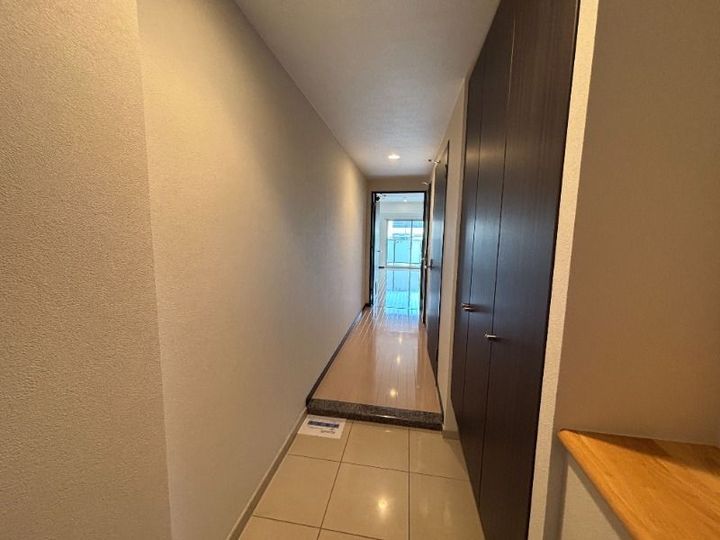 愛知県名古屋市千種区千種2丁目(マンション)の賃貸物件の玄関