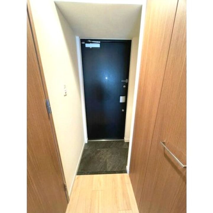 愛知県名古屋市中区丸の内2丁目(マンション)の賃貸物件の玄関