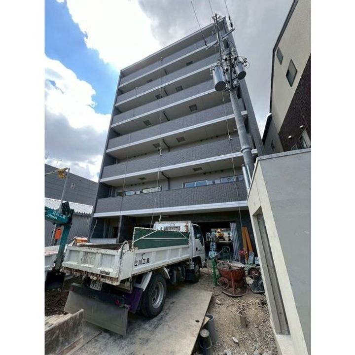 京都府京都市右京区西京極東側町(マンション)の賃貸物件の外観