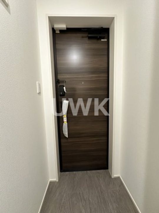 グランシャリオ京都南の玄関