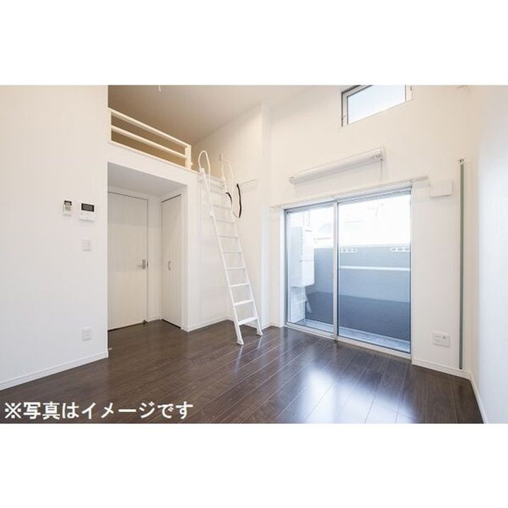 愛知県名古屋市西区南川町(アパート)の賃貸物件の居間