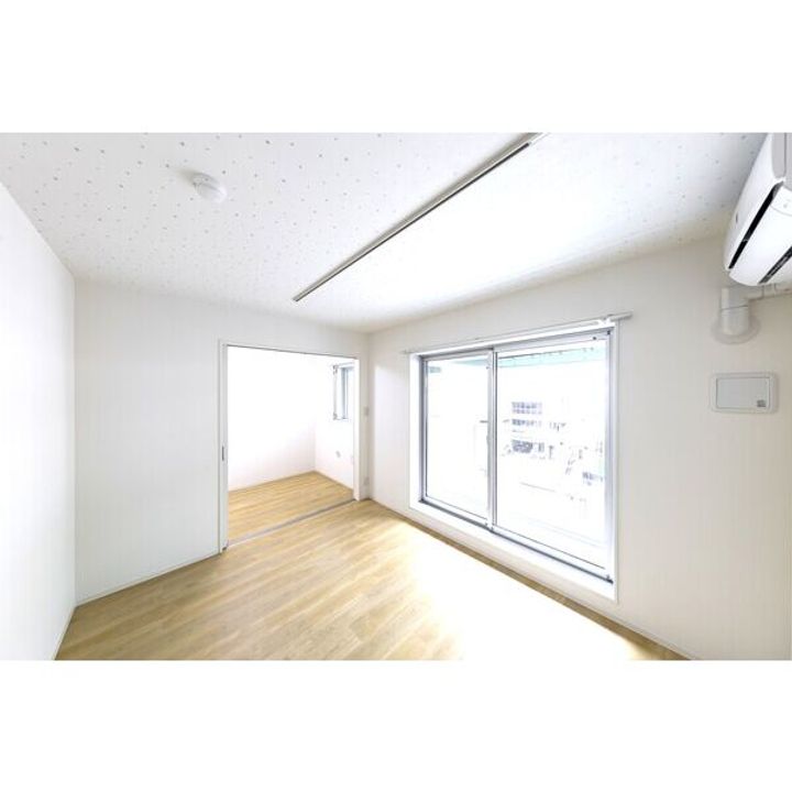 愛知県名古屋市中村区千原町(マンション)の賃貸物件の居間