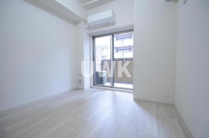 ファステート名古屋駅前ドリームの居間