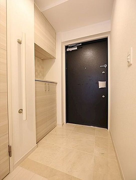 愛知県名古屋市中区大須3丁目(マンション)の賃貸物件の玄関