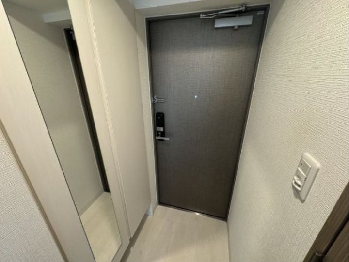 愛知県名古屋市中区平和2丁目(マンション)の賃貸物件の玄関