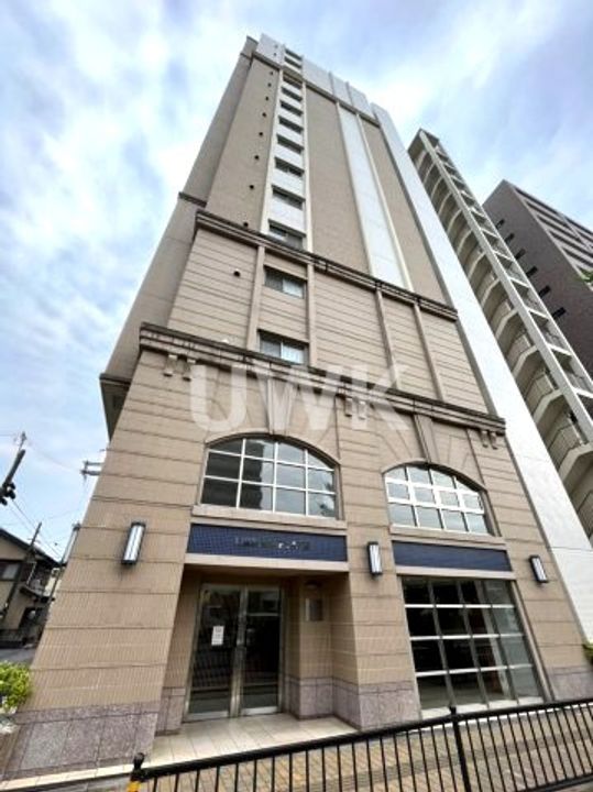 アーバンフラッツ五条堀川の外観