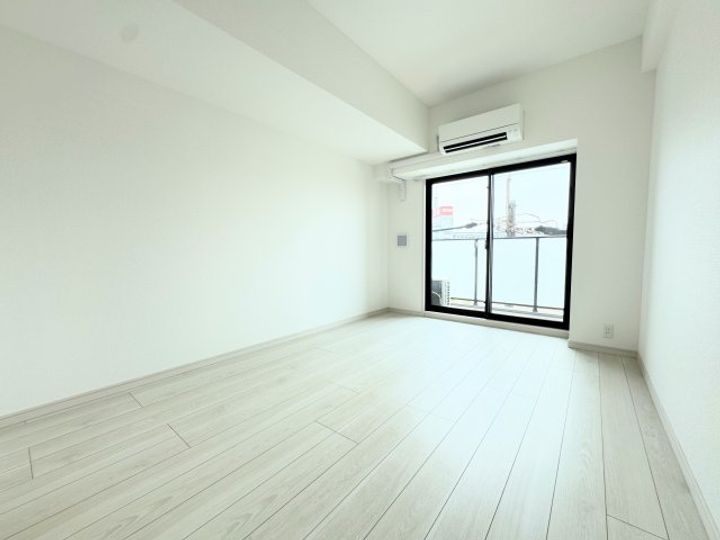 愛知県名古屋市熱田区新尾頭2丁目(マンション)の賃貸物件の居間